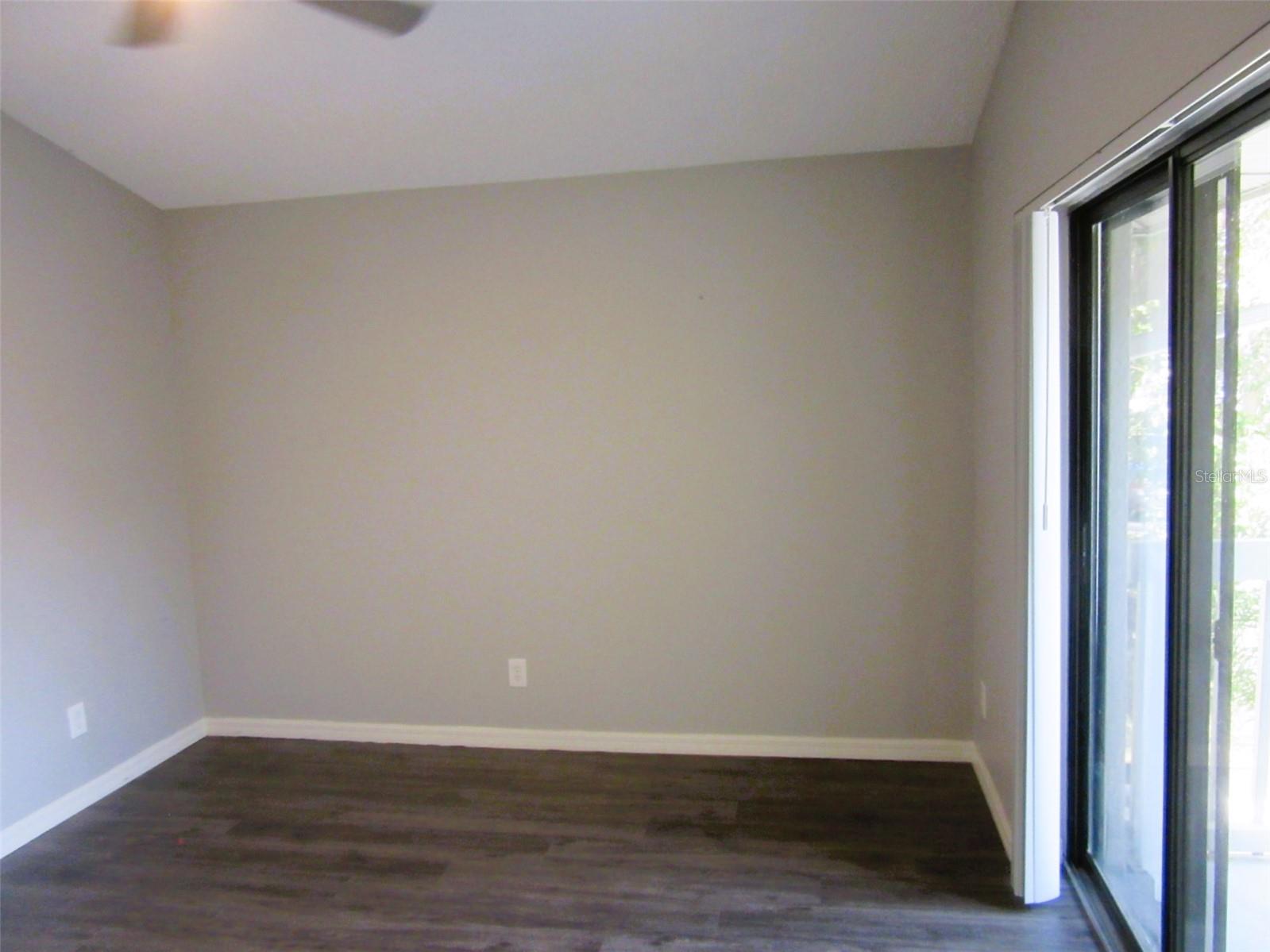 Image 10 of 13 For 17455 Overhill Drive B