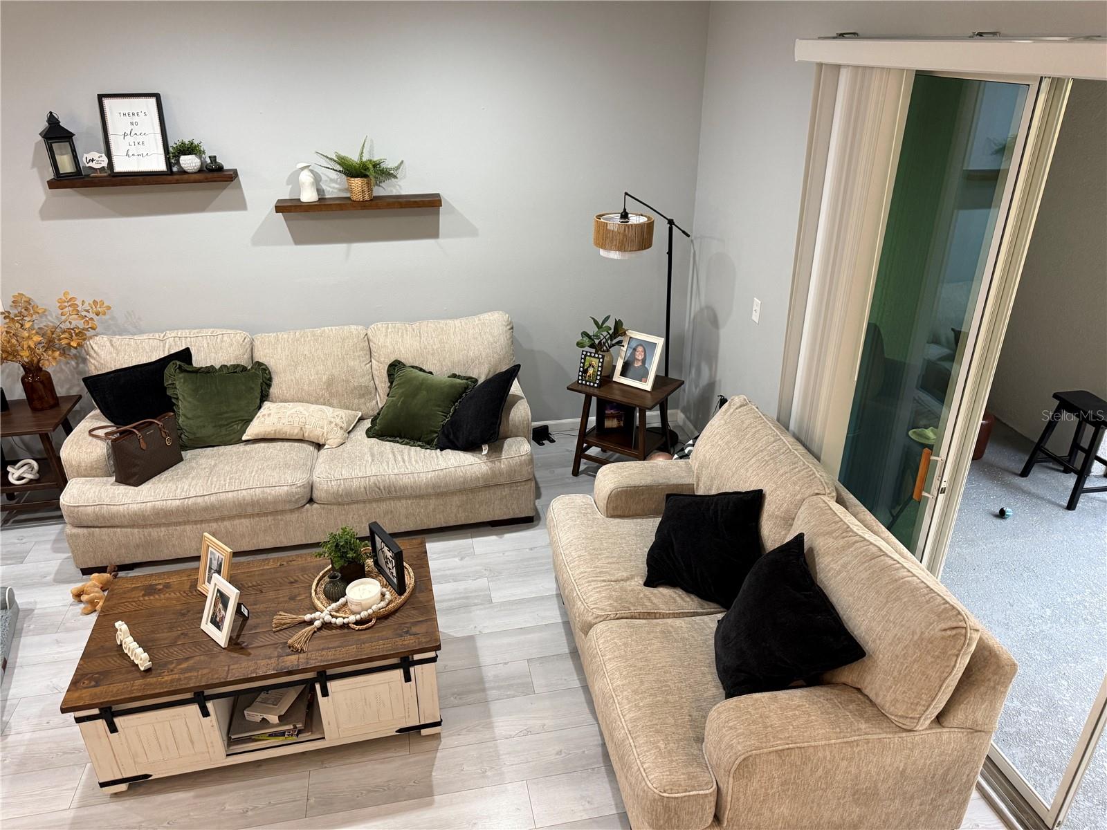 Image 3 of 40 For 2431 Midnight Pearl Drive