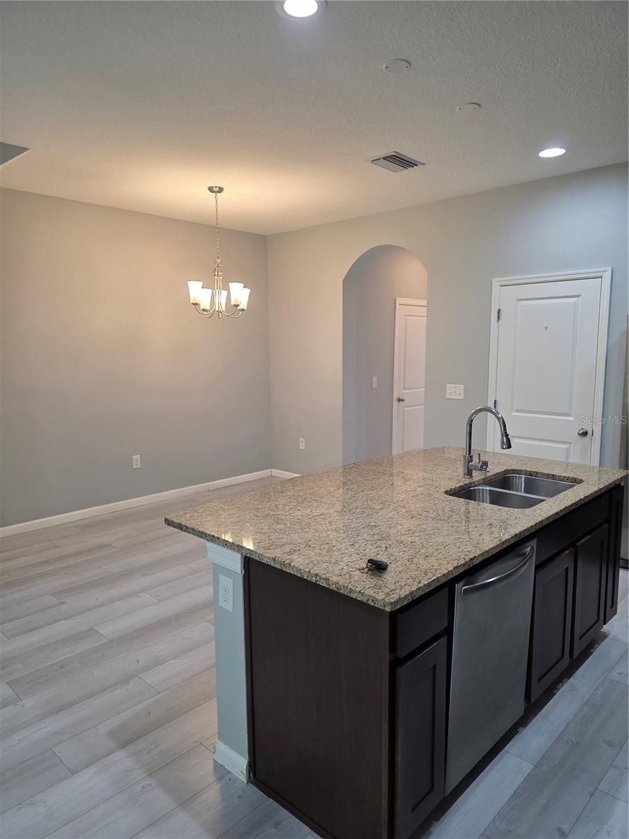 Image 33 of 40 For 2431 Midnight Pearl Drive