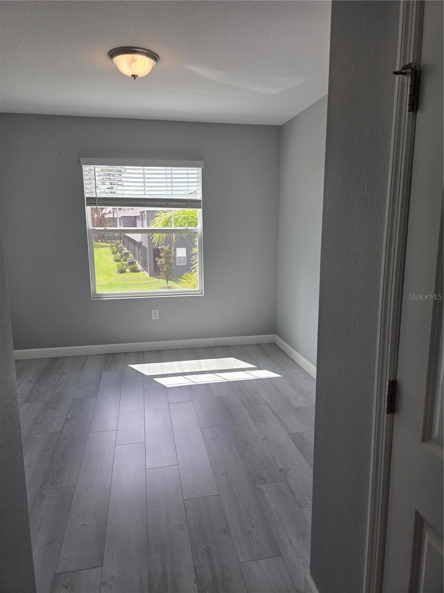 Image 36 of 40 For 2431 Midnight Pearl Drive