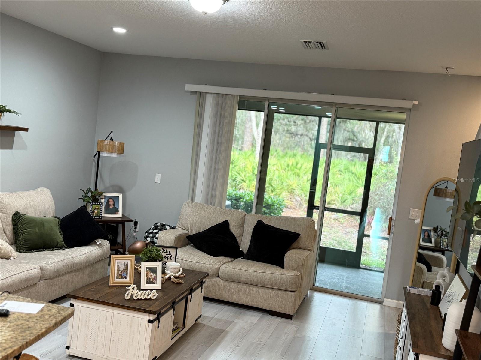 Image 6 of 40 For 2431 Midnight Pearl Drive