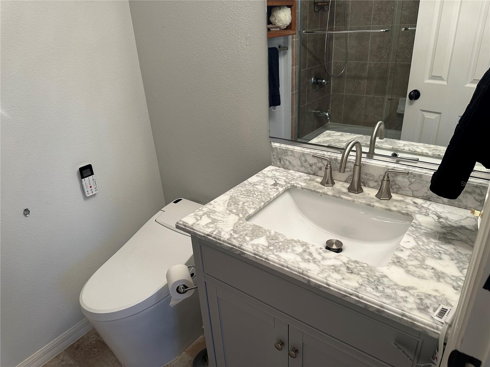 Image 26 of 32 For 8809 White Sage Loop