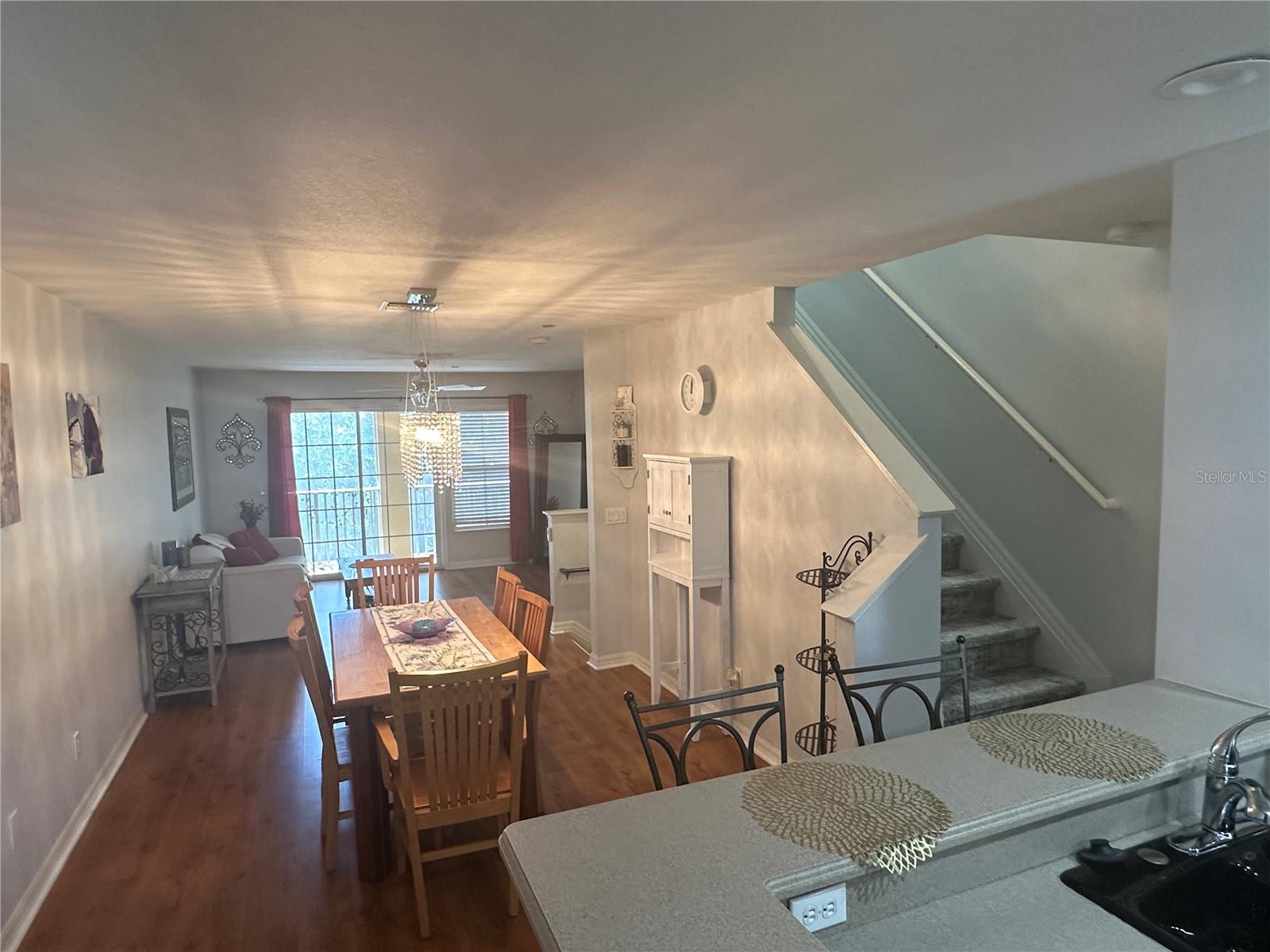 Image 9 of 32 For 8809 White Sage Loop