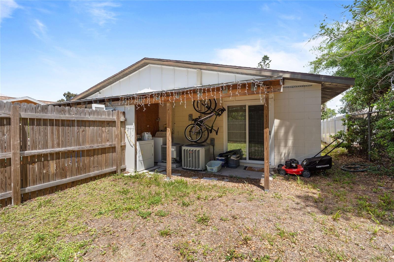 Image 15 of 38 For 1970 Debbie Street