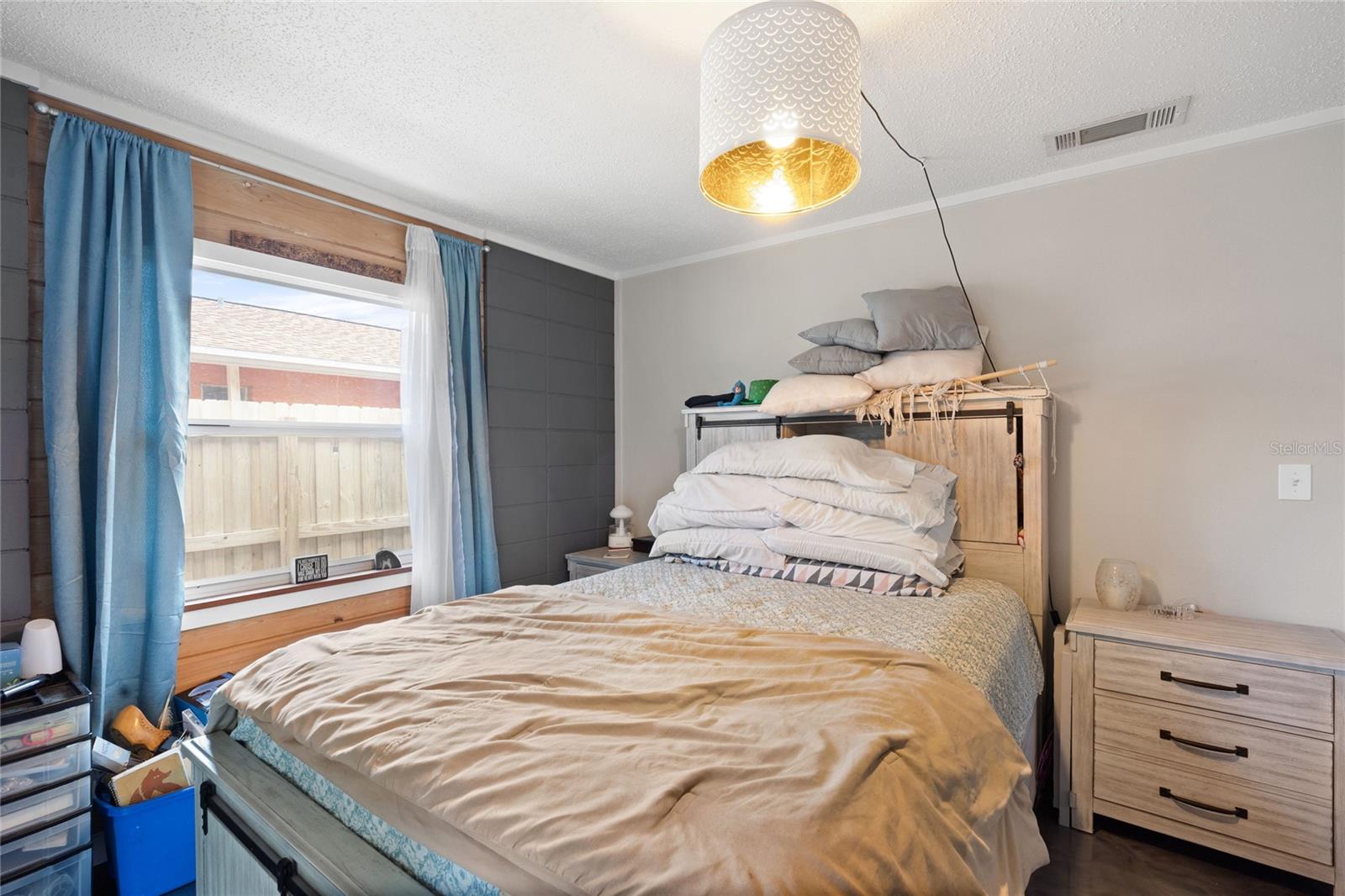 Image 28 of 38 For 1970 Debbie Street