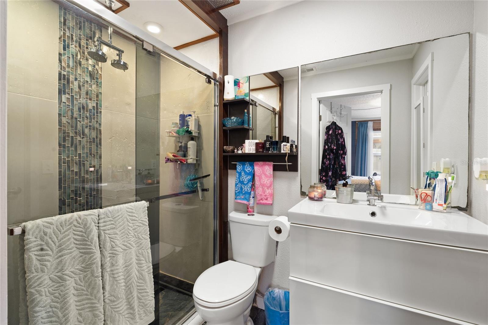 Image 29 of 38 For 1970 Debbie Street