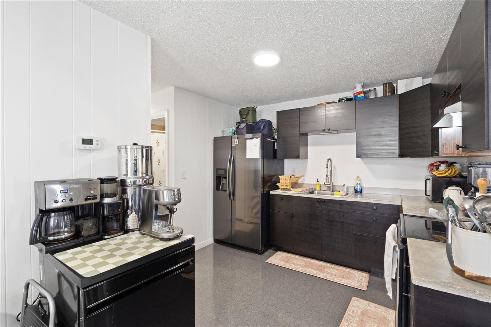 Image 8 of 38 For 1970 Debbie Street