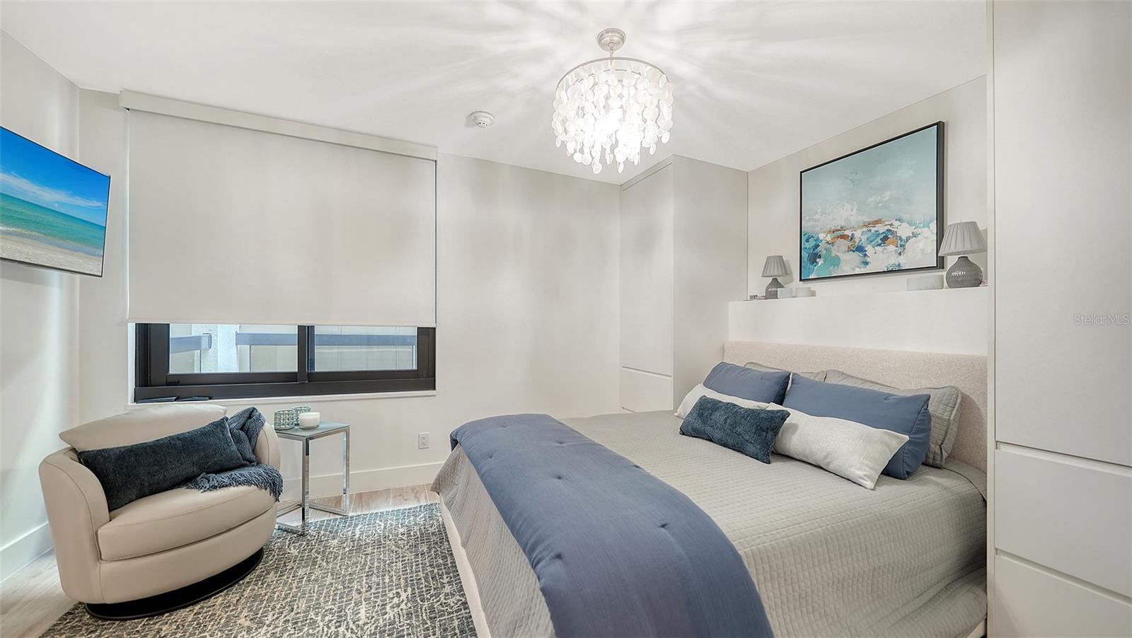 Image 26 of 67 For 1932 Harbourside Drive 244