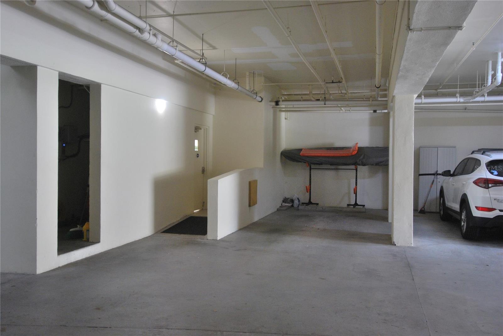 Image 29 of 67 For 1932 Harbourside Drive 244