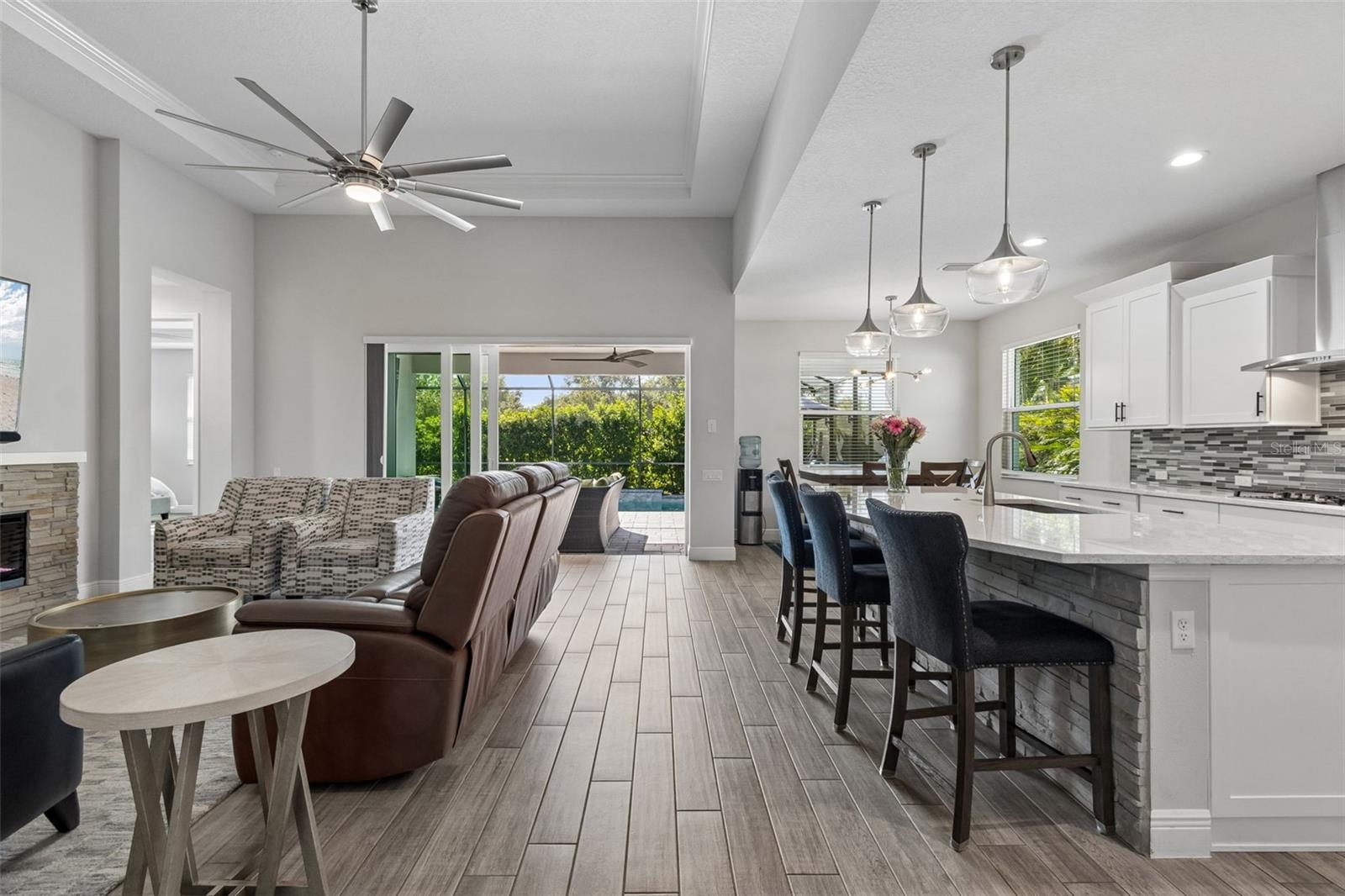 Image 16 of 100 For 1008 Siberian Glen