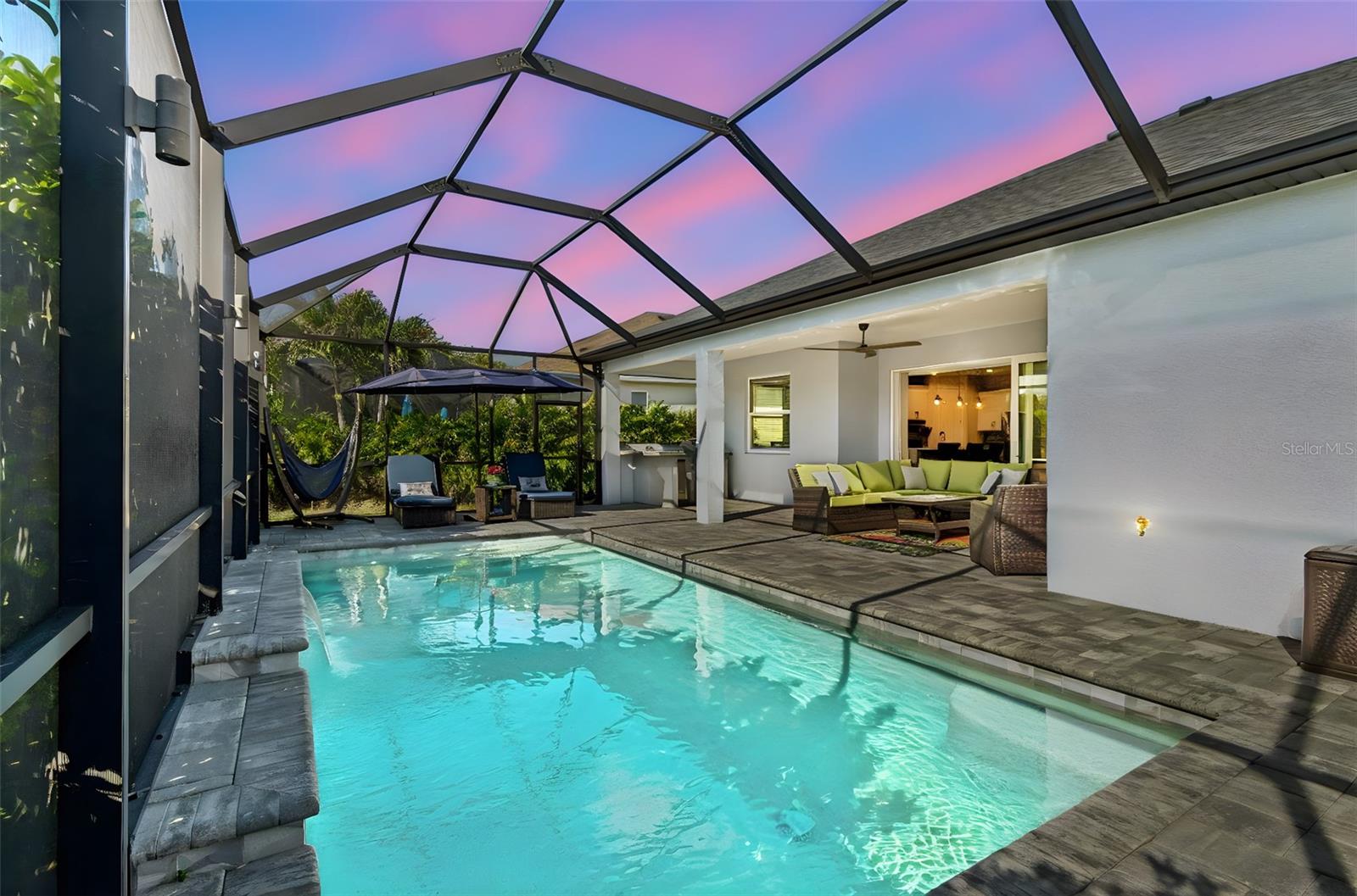 Image 2 of 100 For 1008 Siberian Glen