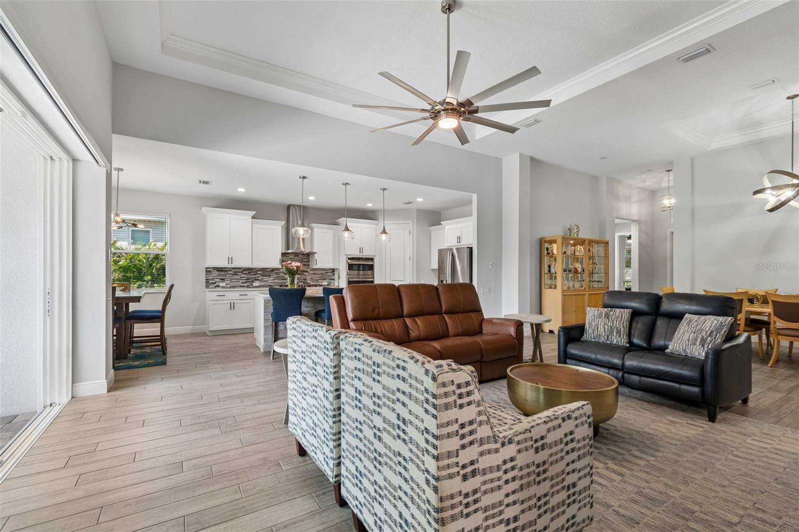 Image 21 of 100 For 1008 Siberian Glen