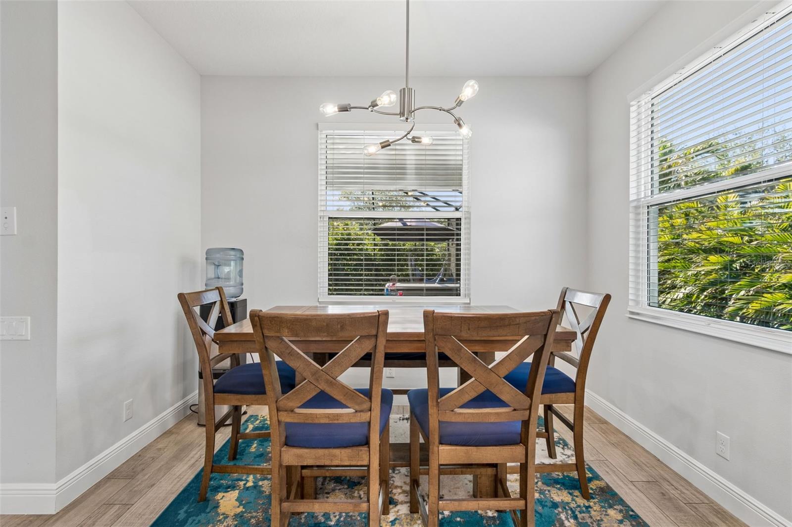 Image 24 of 100 For 1008 Siberian Glen