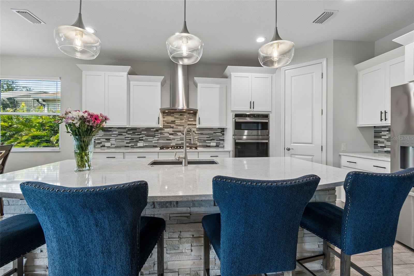 Image 33 of 100 For 1008 Siberian Glen