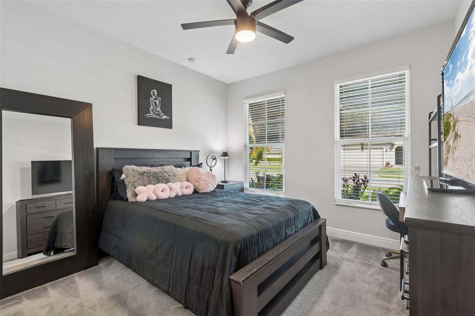 Image 49 of 100 For 1008 Siberian Glen