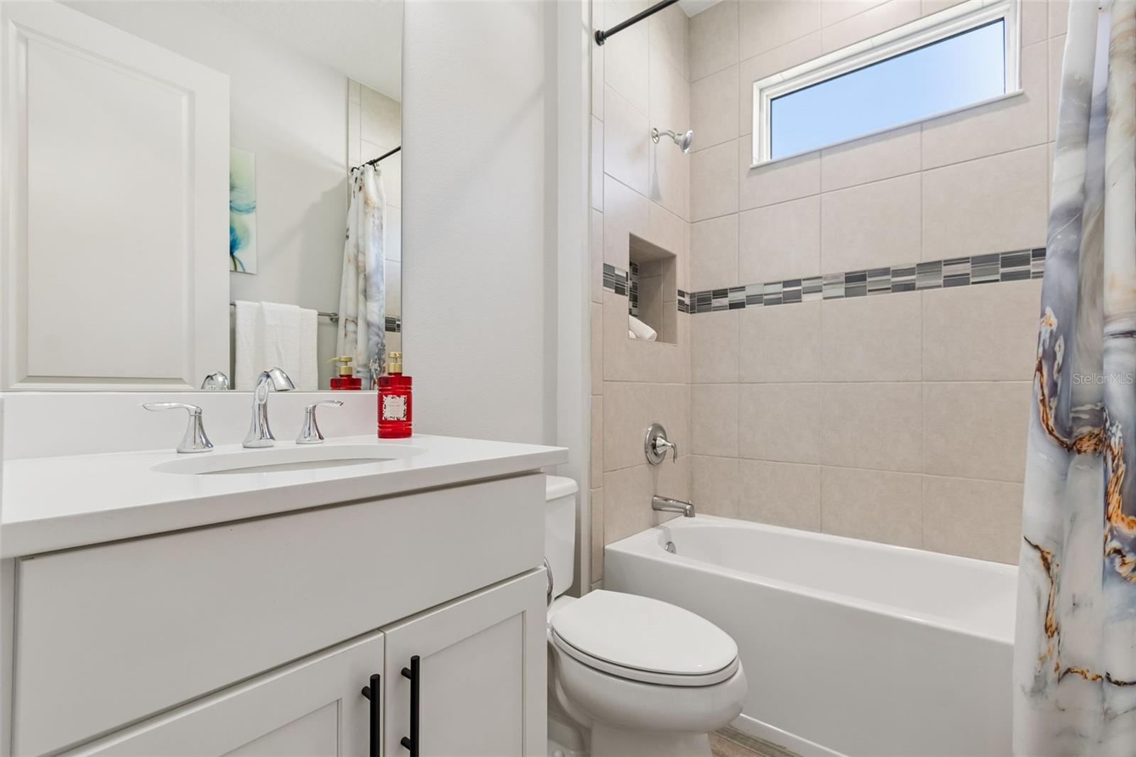 Image 52 of 100 For 1008 Siberian Glen