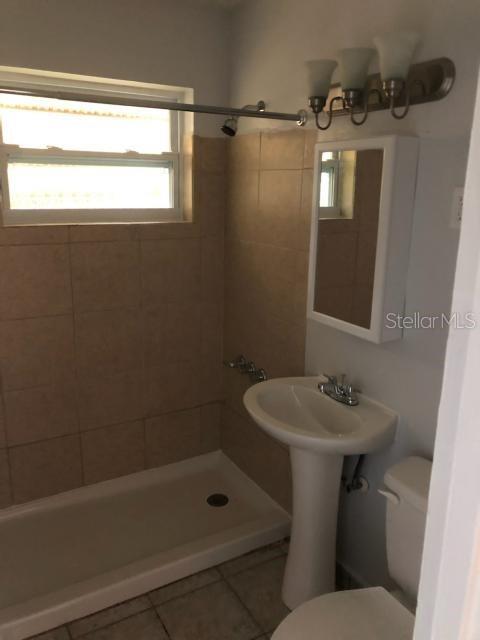 Image 3 of 8 For 8274 Bumford Avenue