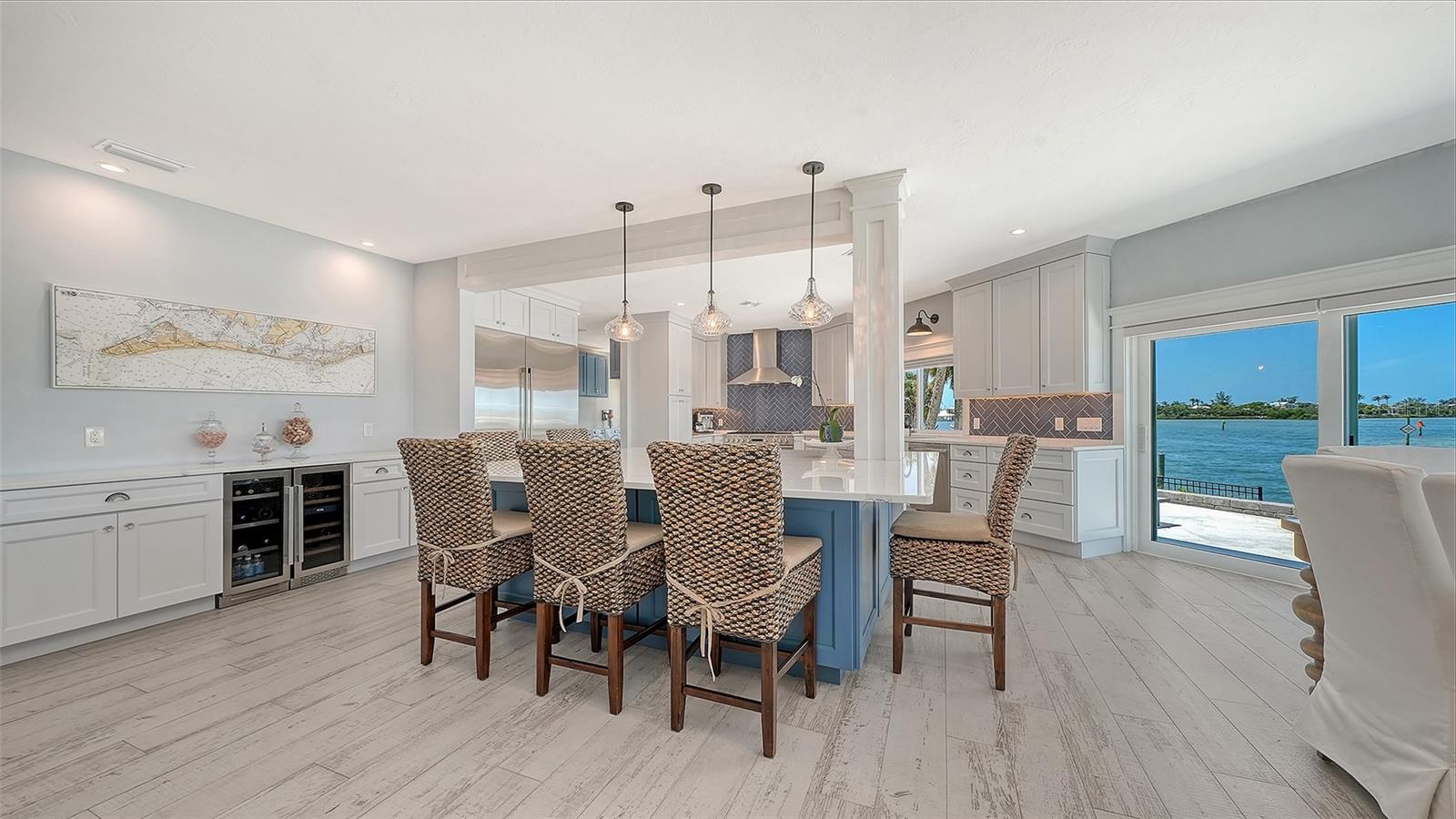 Image 12 of 80 For 723 Key Royale Drive