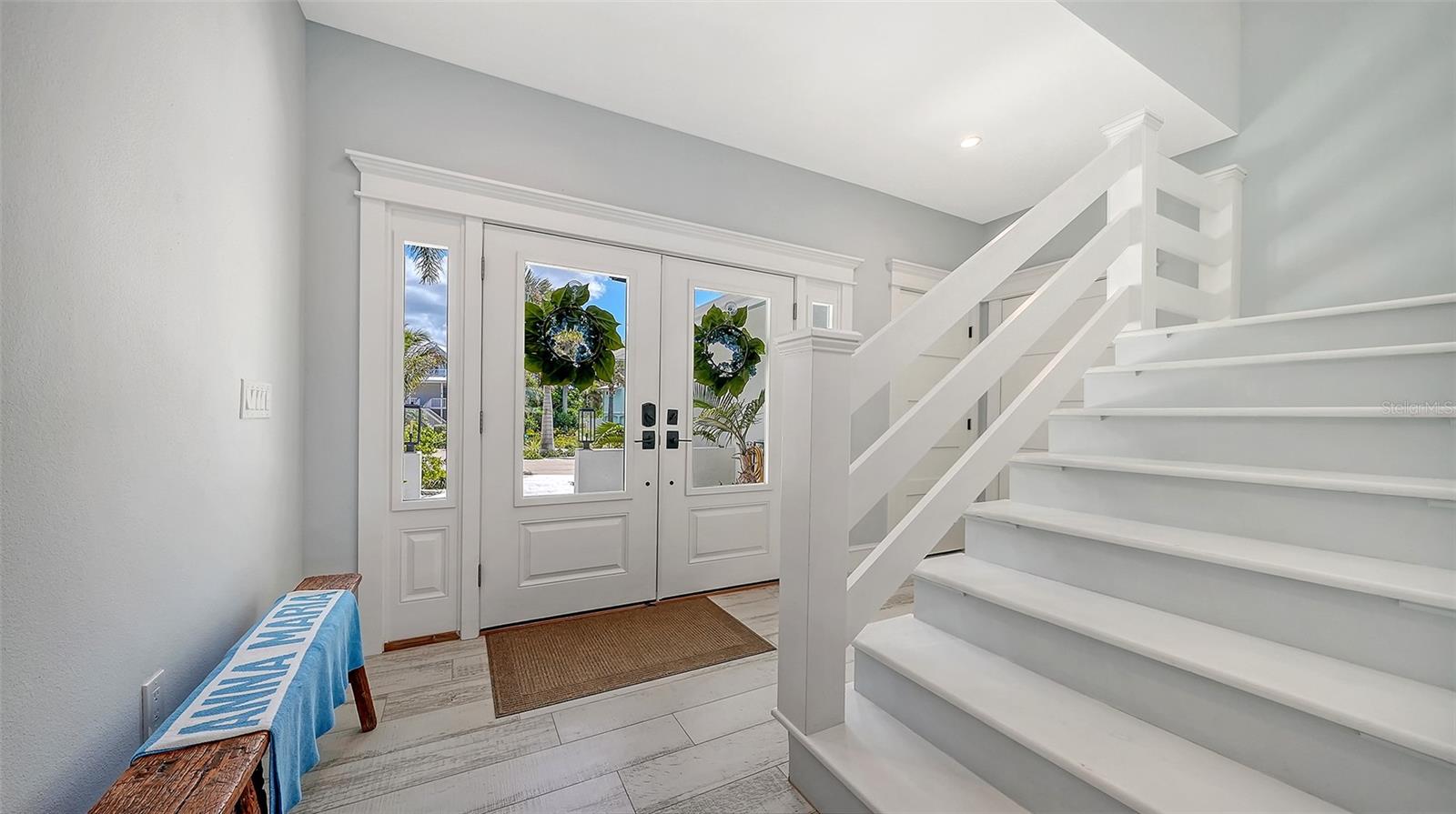 Image 7 of 80 For 723 Key Royale Drive