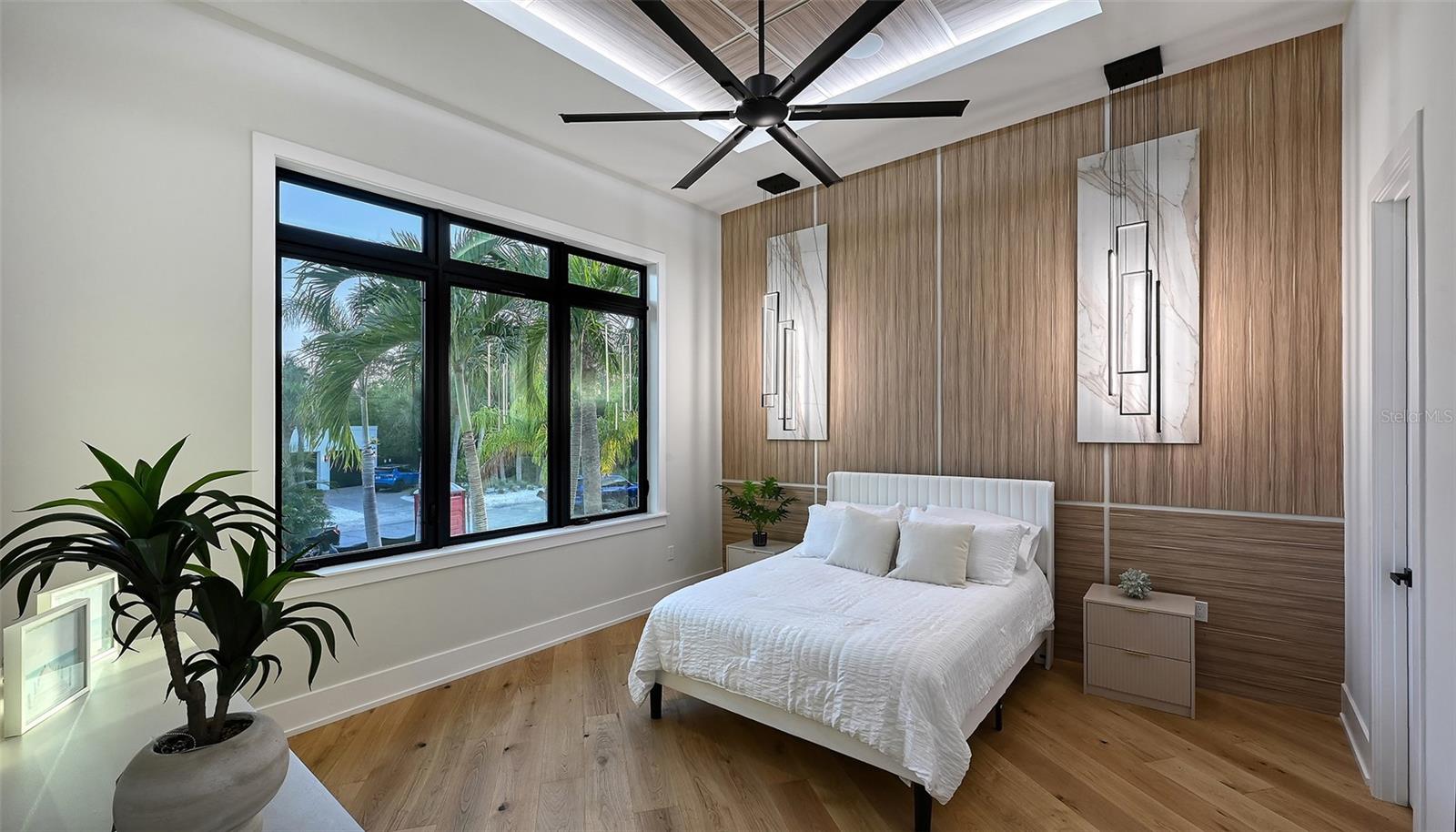 Image 23 of 45 For 413 Island Circle