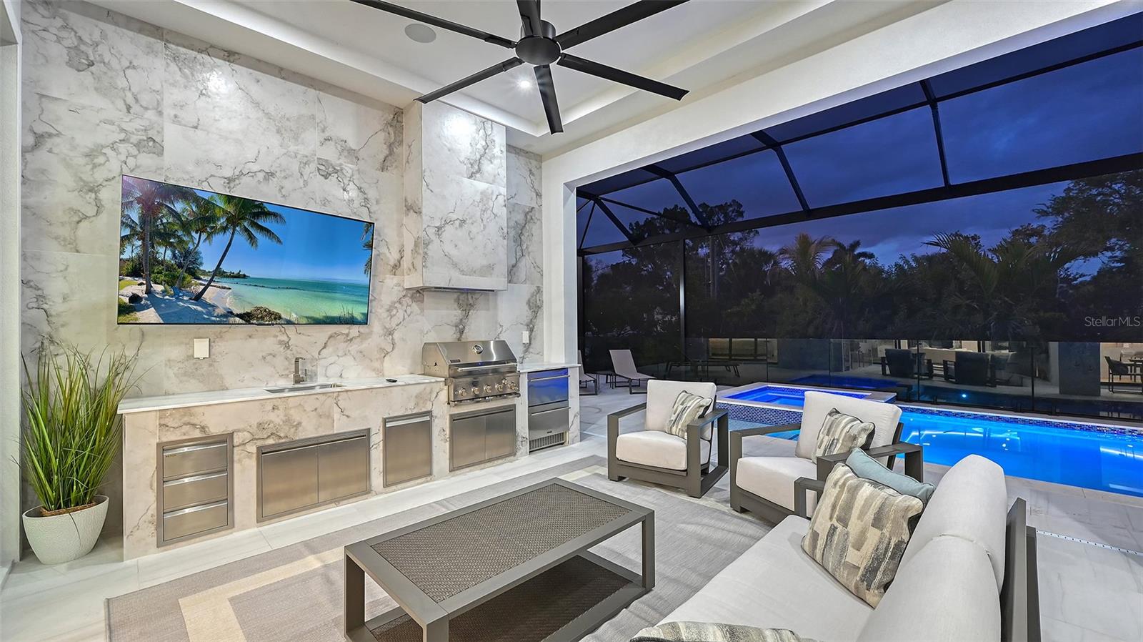 Image 28 of 45 For 413 Island Circle