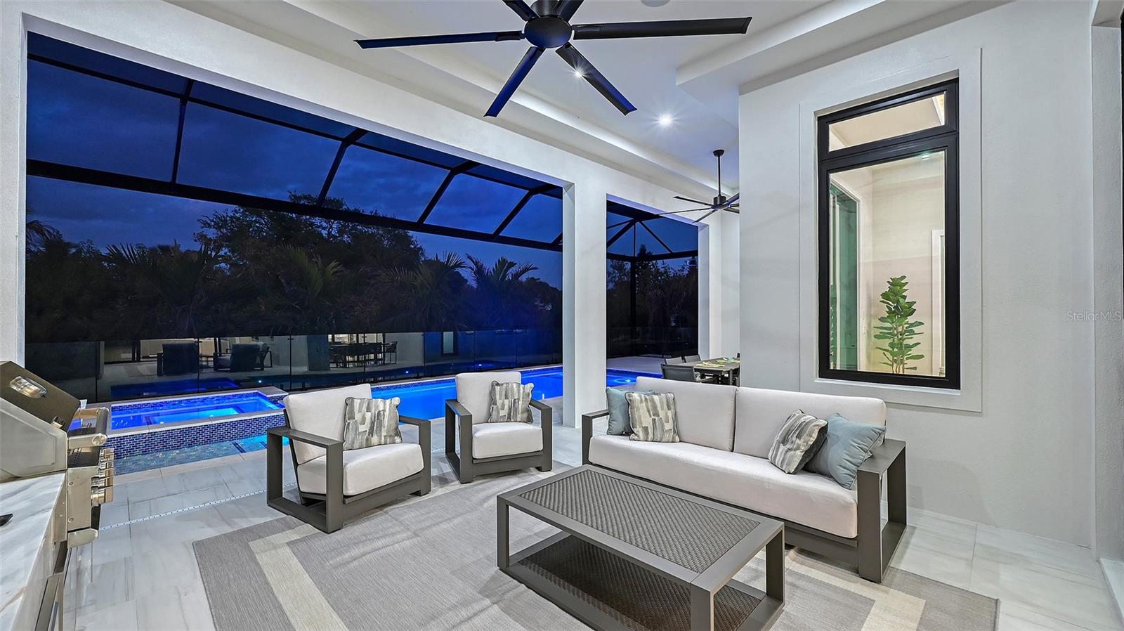 Image 30 of 45 For 413 Island Circle