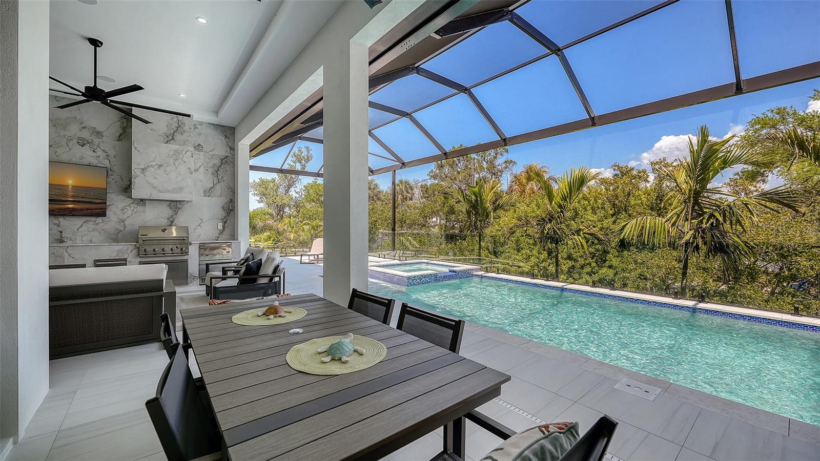 Image 34 of 45 For 413 Island Circle