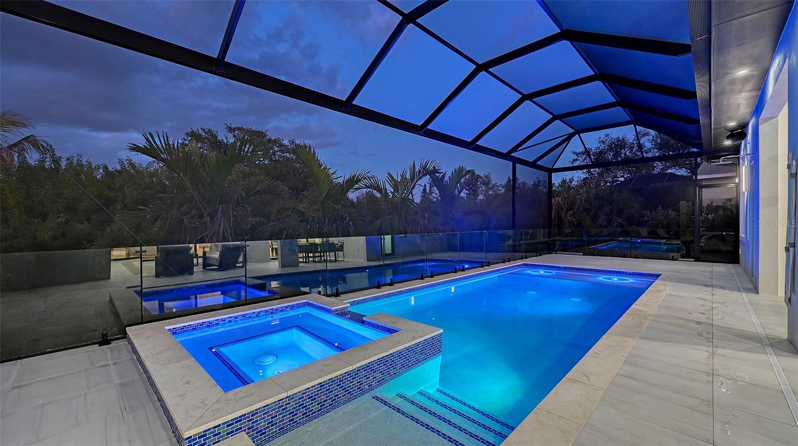 Image 37 of 45 For 413 Island Circle