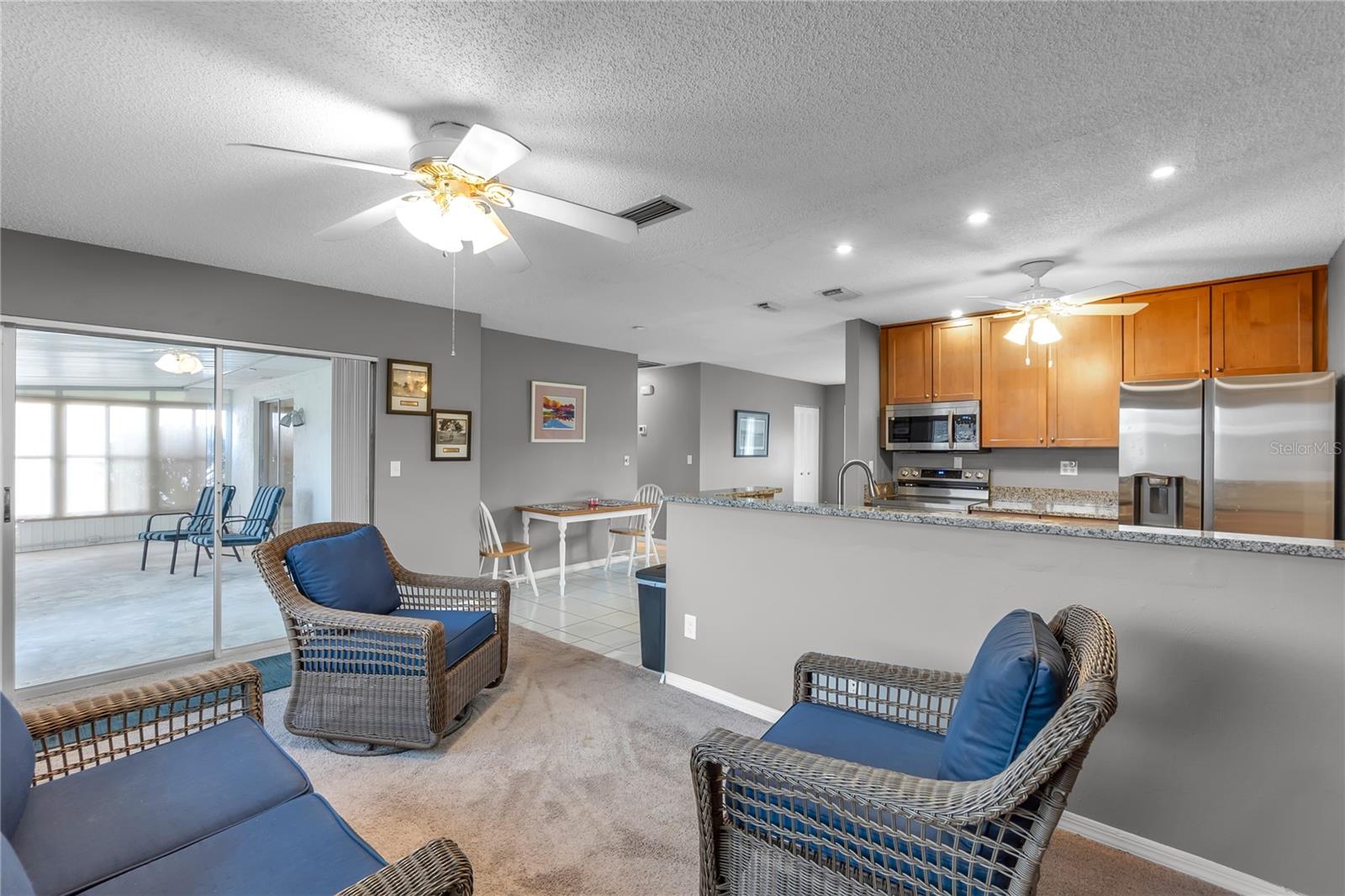 Image 10 of 22 For 702 Huxley Place