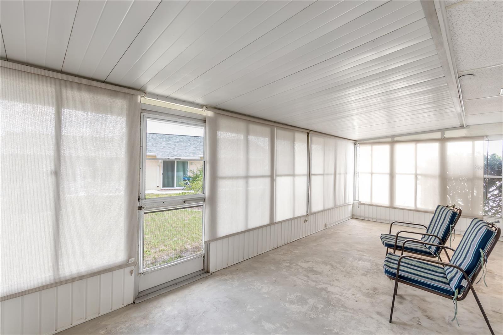 Image 11 of 22 For 702 Huxley Place