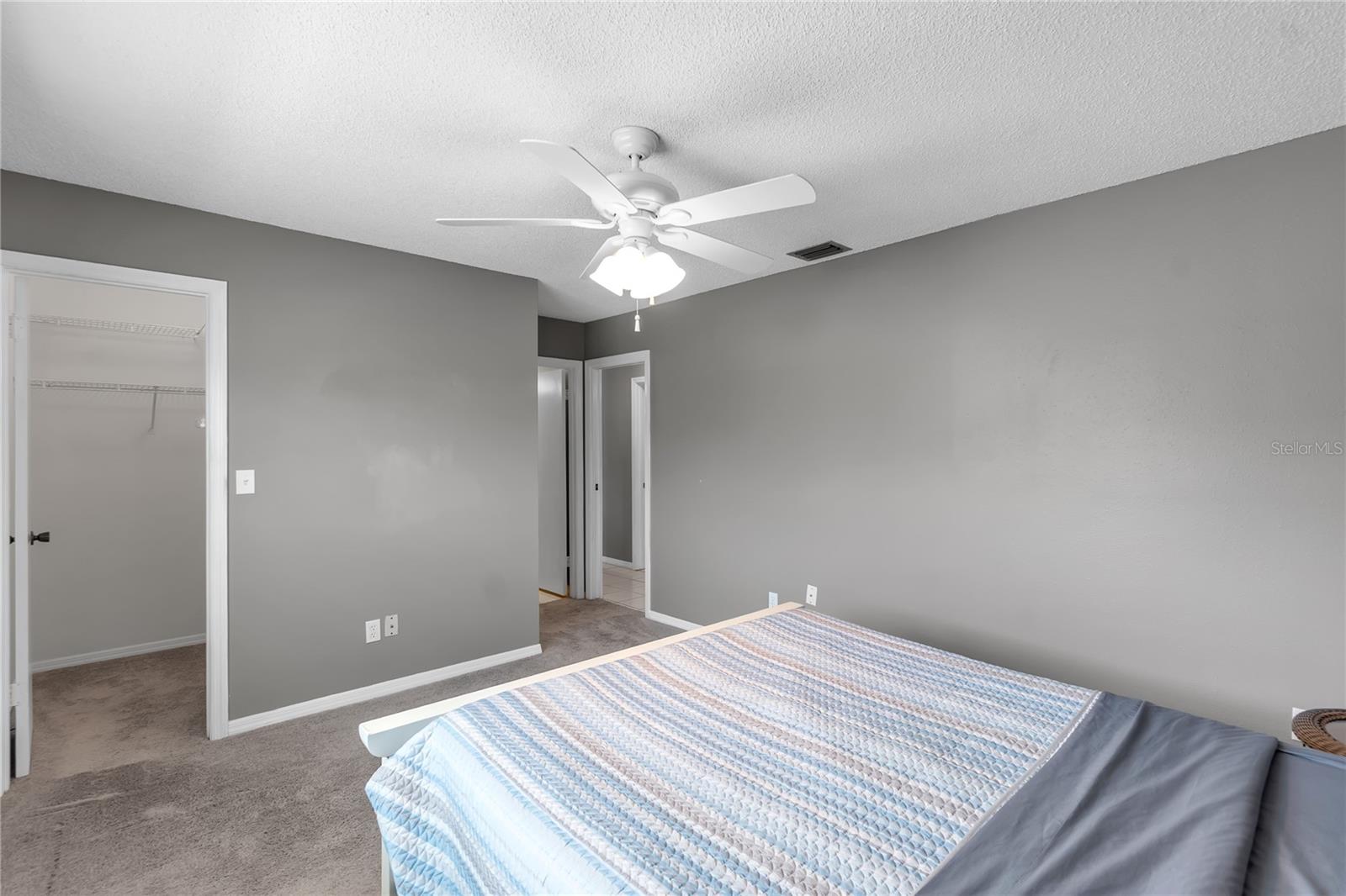 Image 13 of 22 For 702 Huxley Place