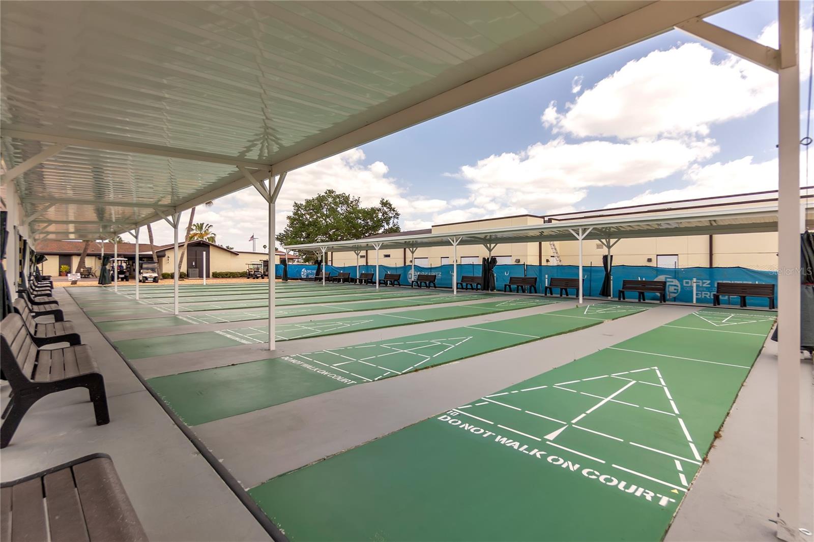 Image 17 of 22 For 702 Huxley Place