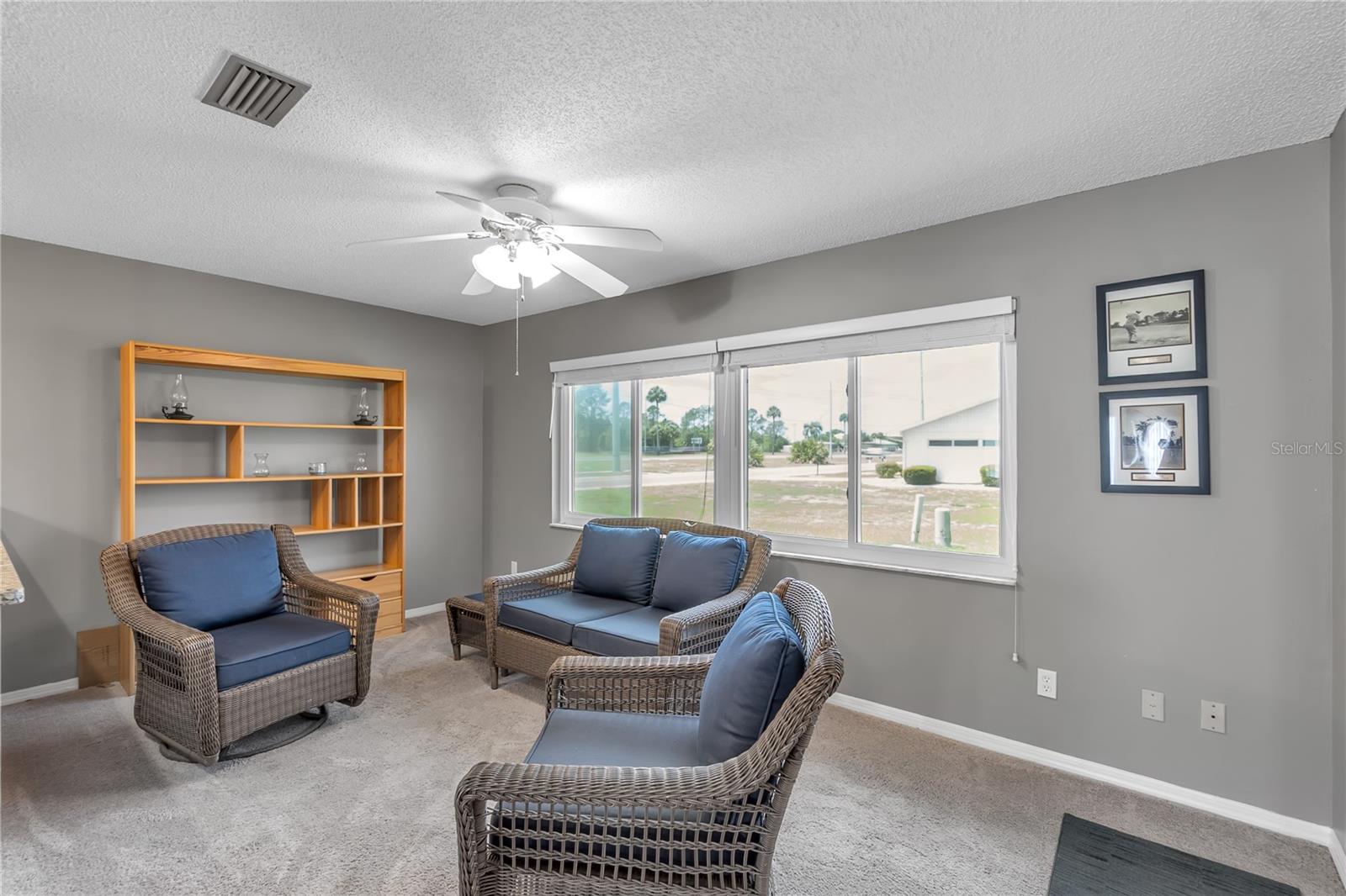 Image 5 of 22 For 702 Huxley Place