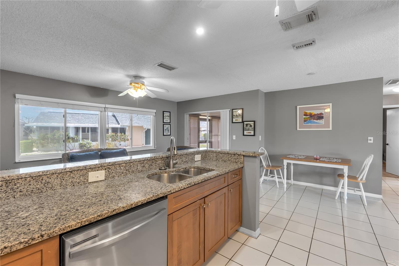 Image 9 of 22 For 702 Huxley Place