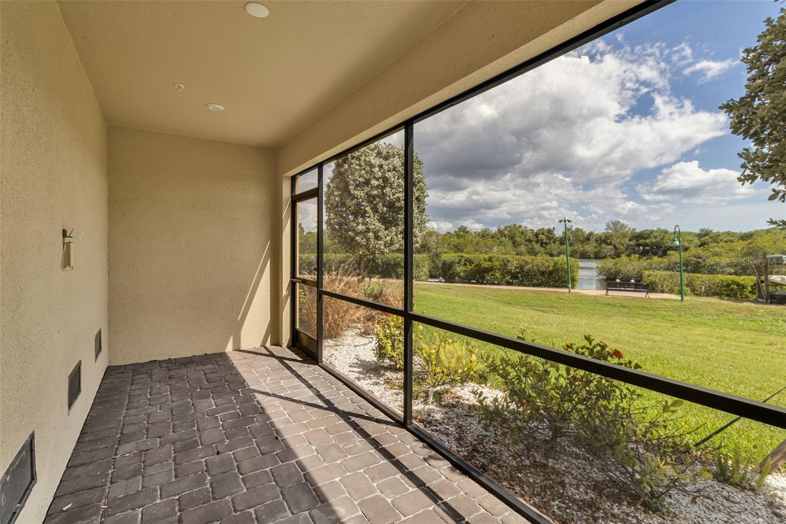 Image 27 of 34 For 5589 Cannes Circle