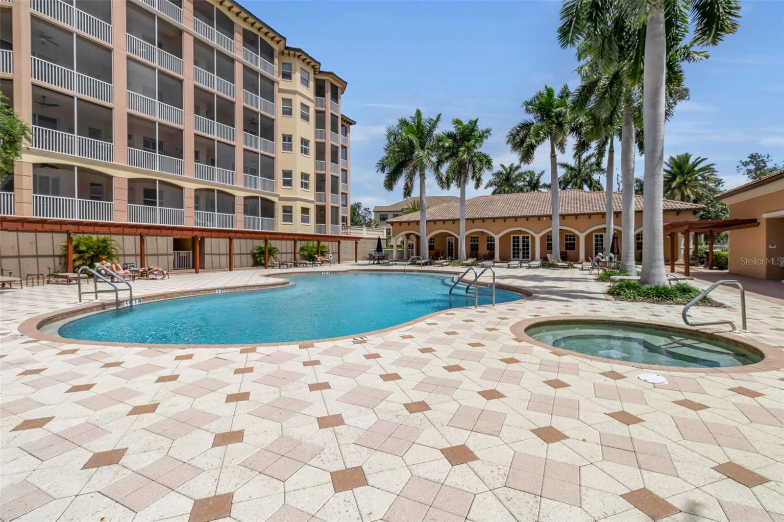 Image 35 of 40 For 5589 Cannes Circle