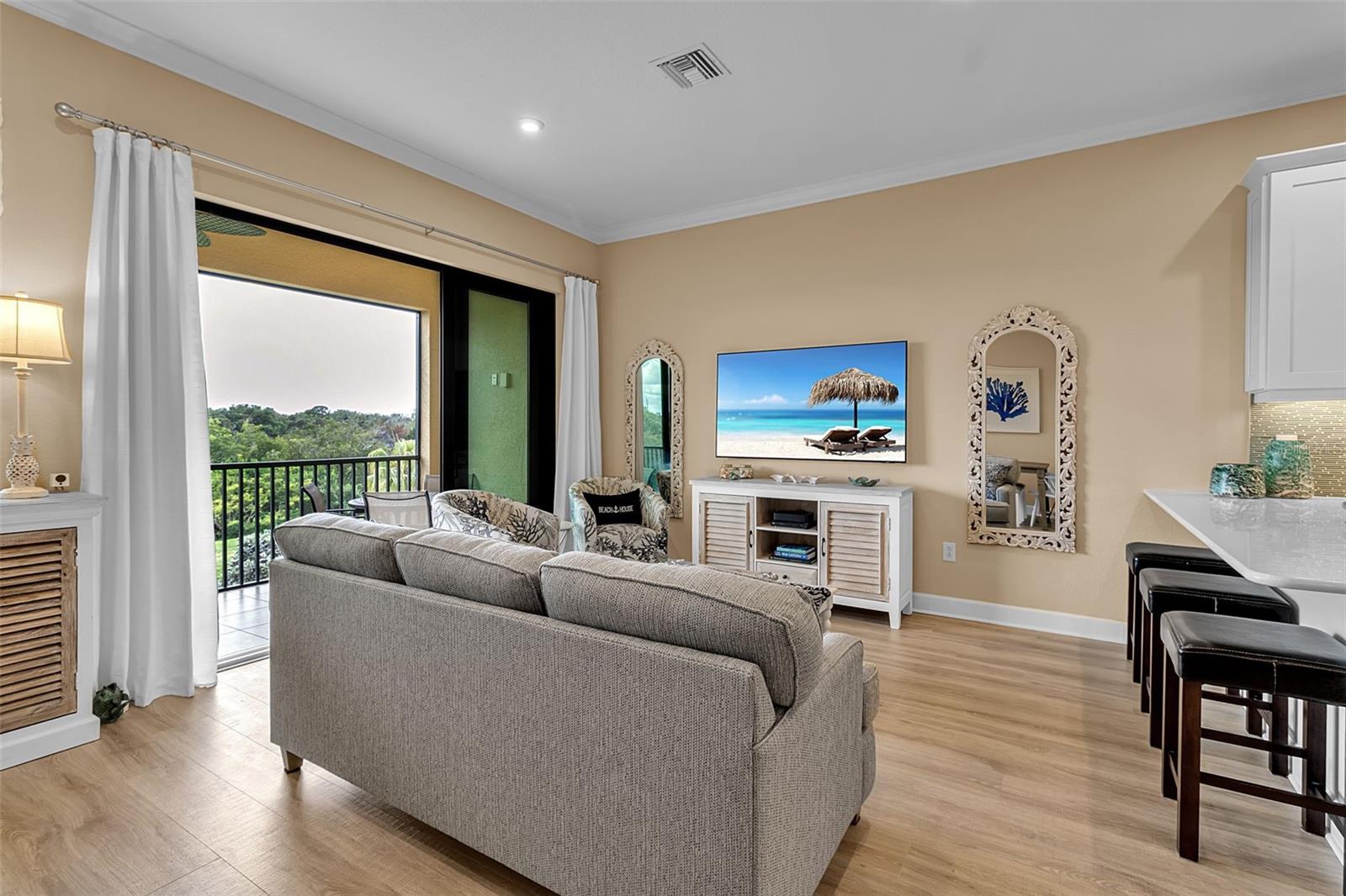 Image 7 of 34 For 5589 Cannes Circle