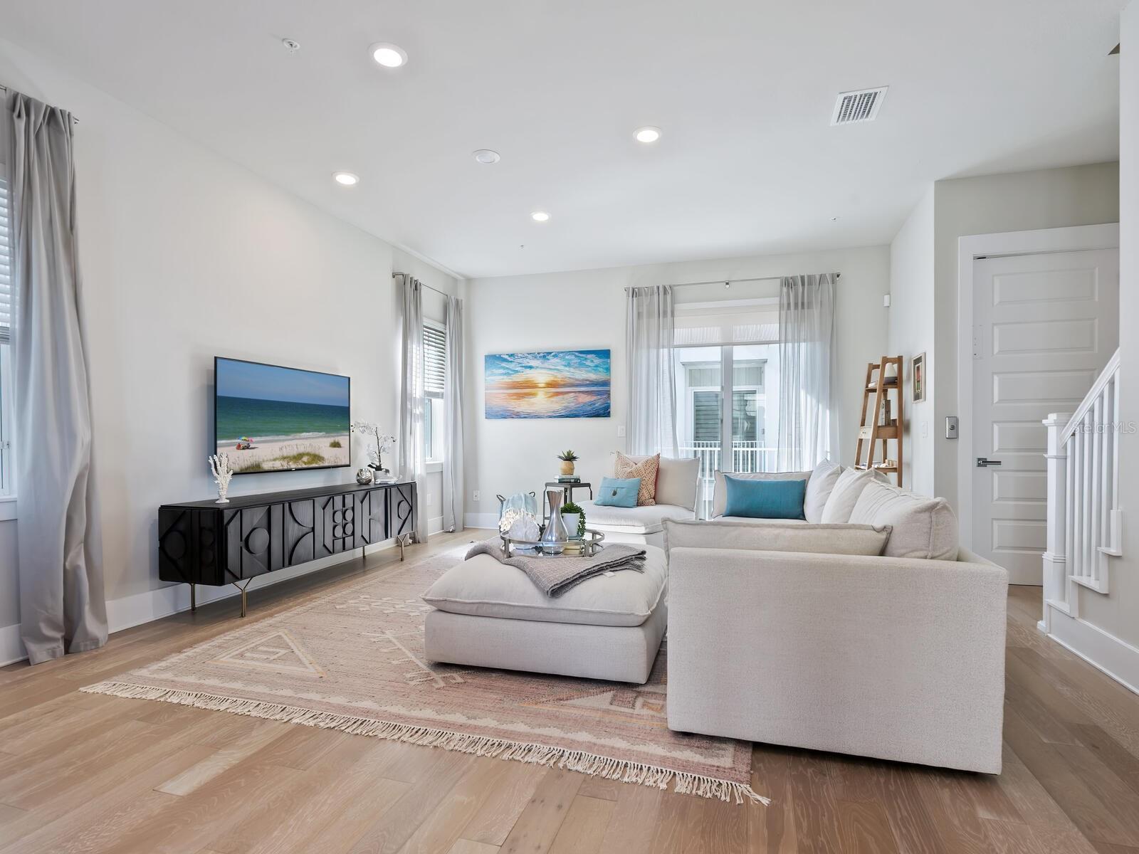 Image 7 of 42 For 508 Laurel Park Drive