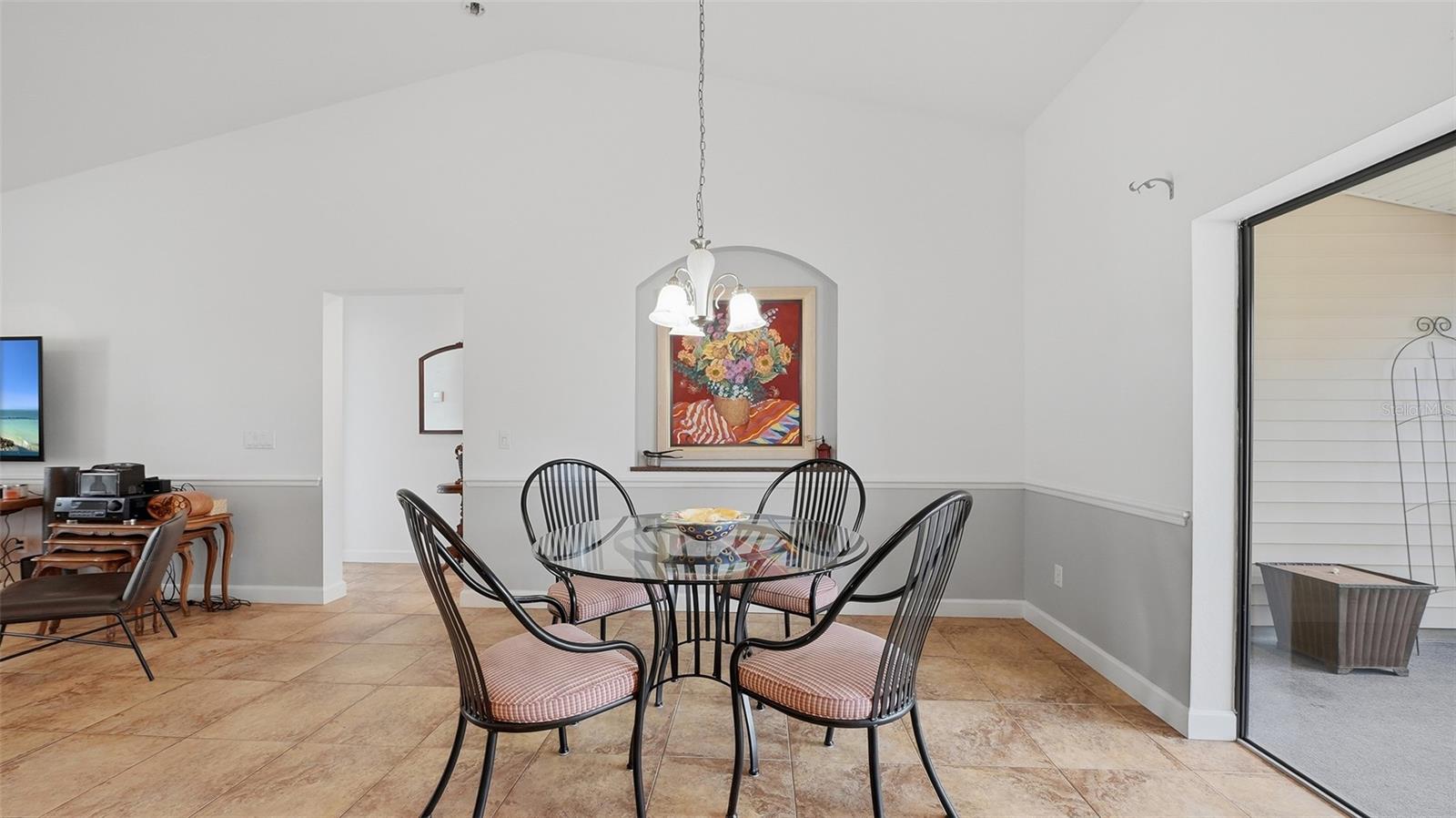 Image 17 of 42 For 1339 Keyway Road