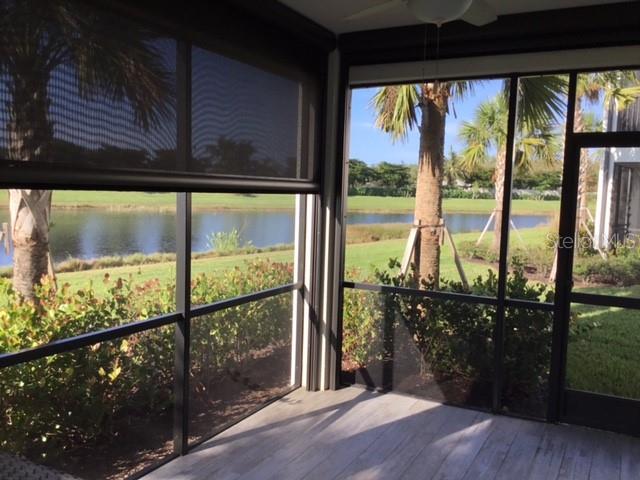 Image 18 of 19 For 12047 Hawthorn Lake Drive 4012