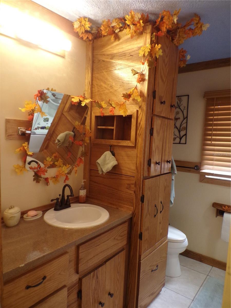 Image 21 of 23 For 7102 12th Court E