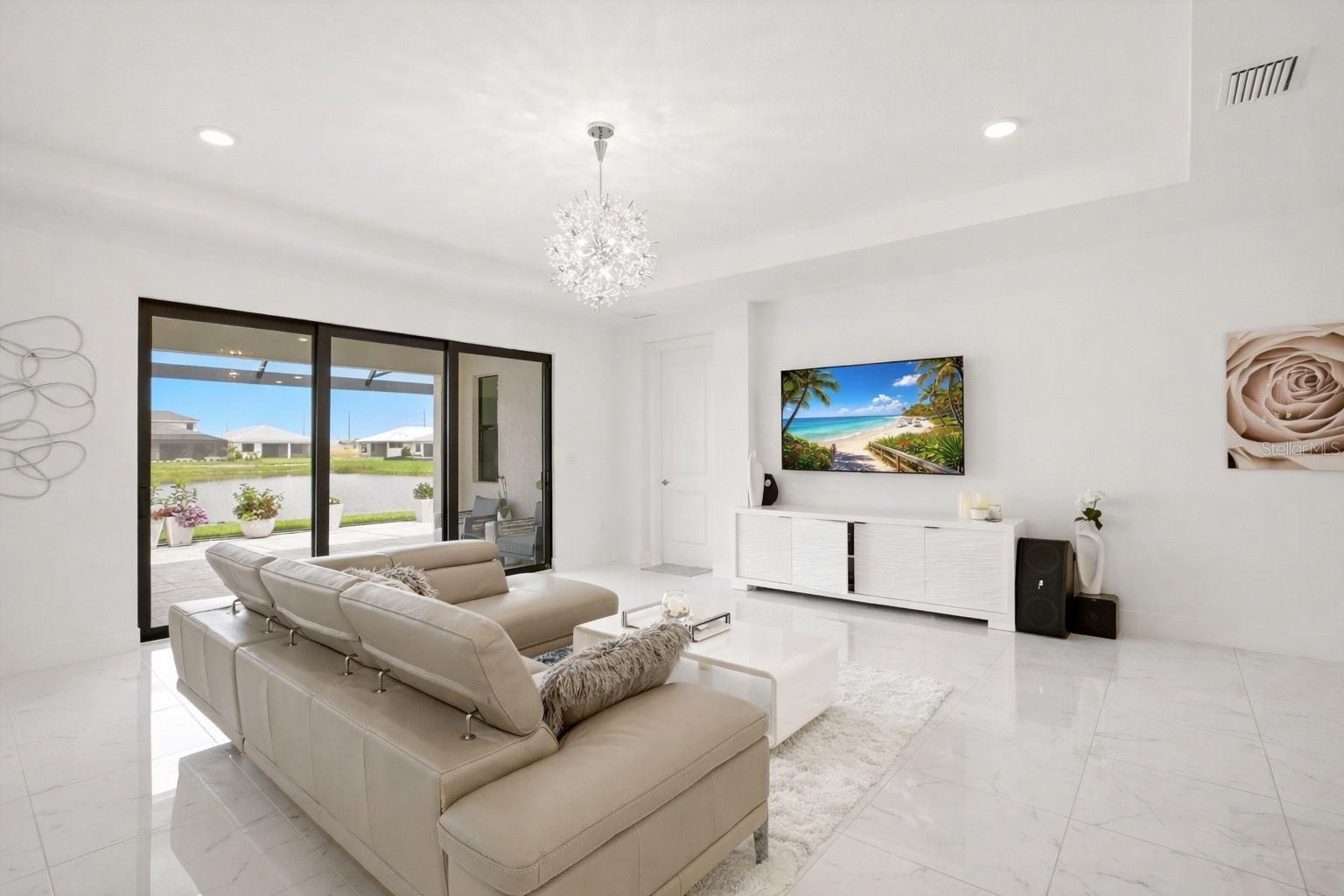 Image 10 of 49 For 18249 Rockport Place