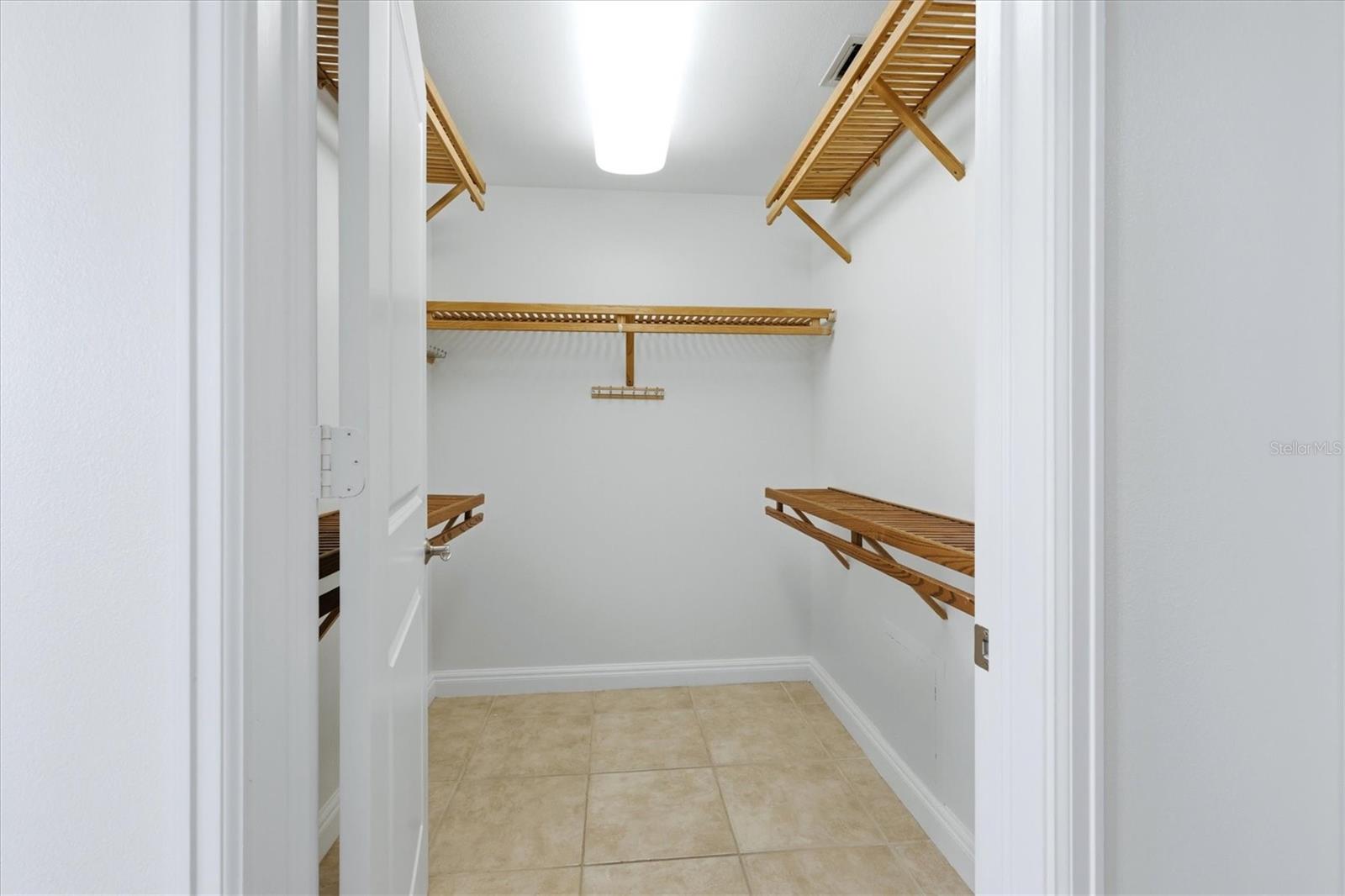 Image 20 of 46 For 50 Central Ave  16-c