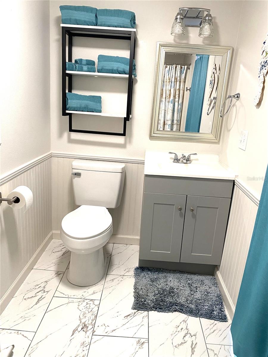 Image 25 of 40 For 6517 Arizona Street