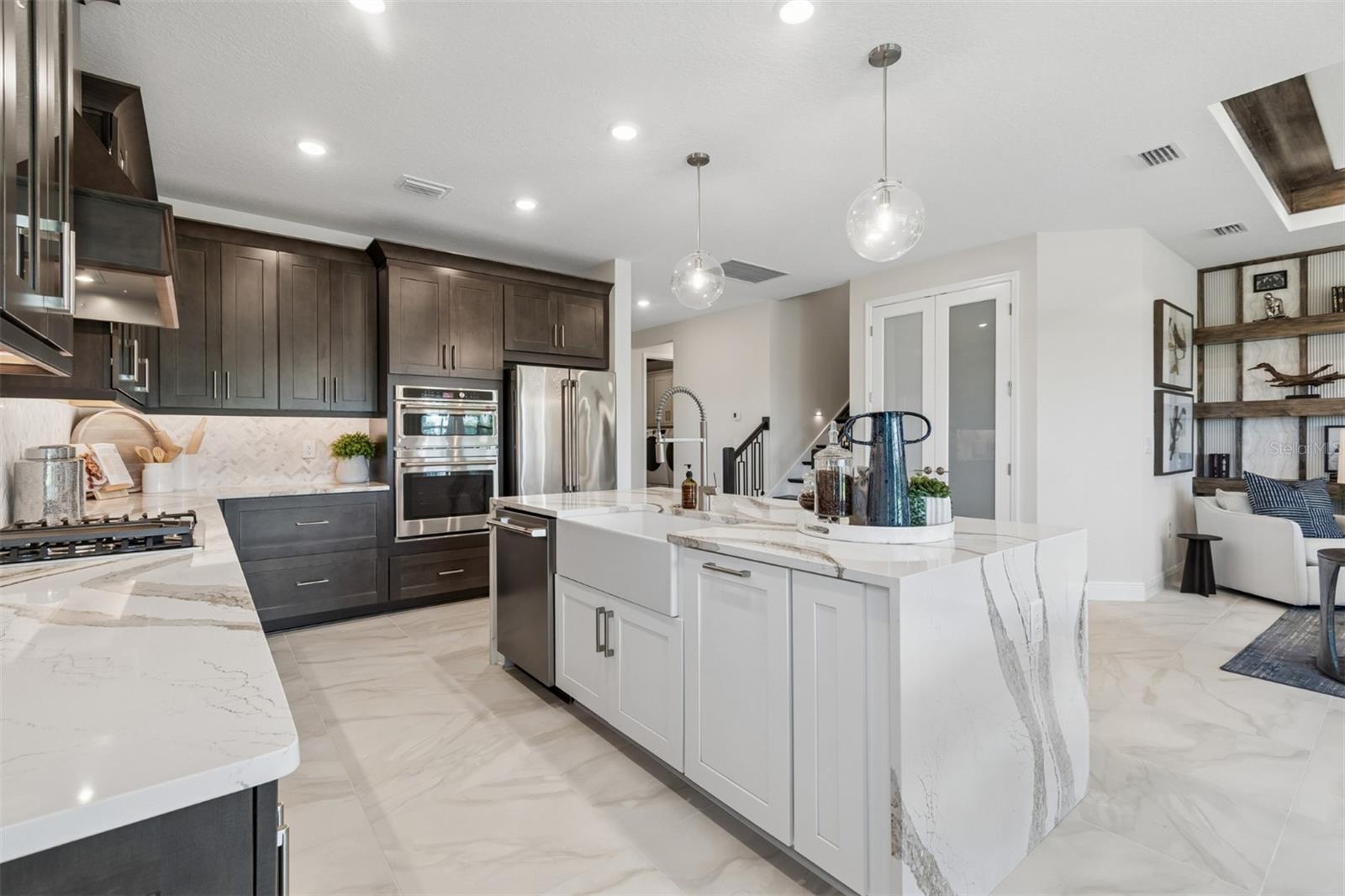 Image 10 of 59 For 9670 Crystal Isles Circle