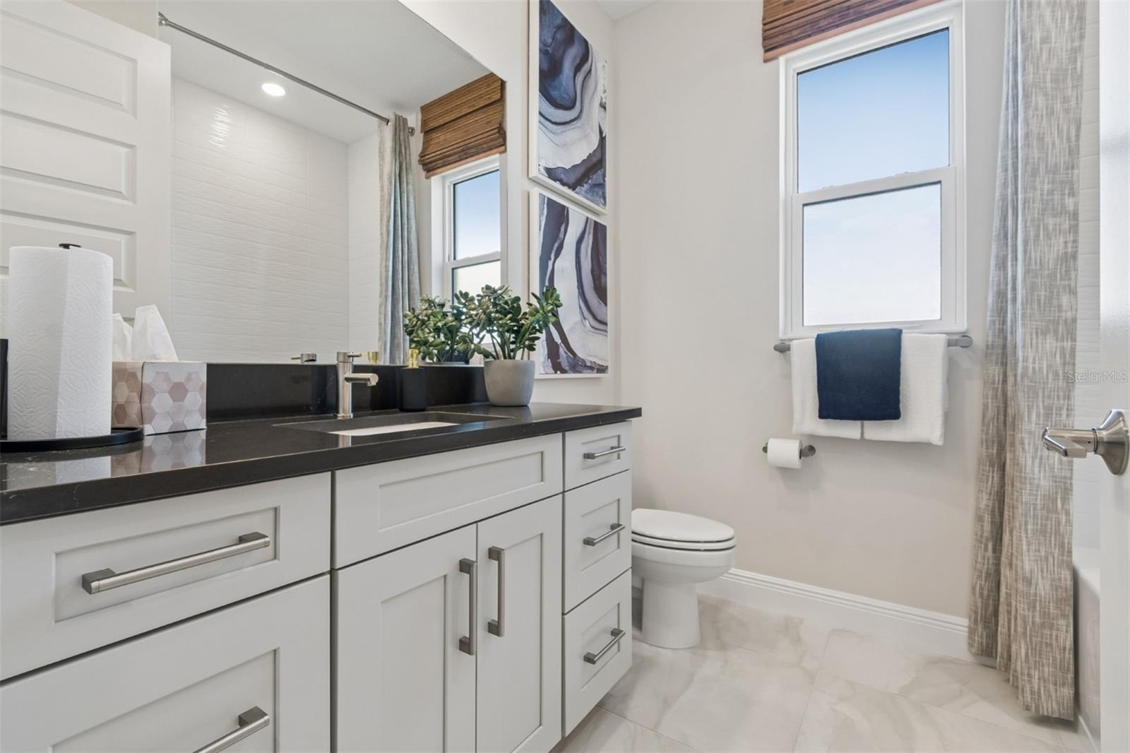 Image 25 of 59 For 9670 Crystal Isles Circle