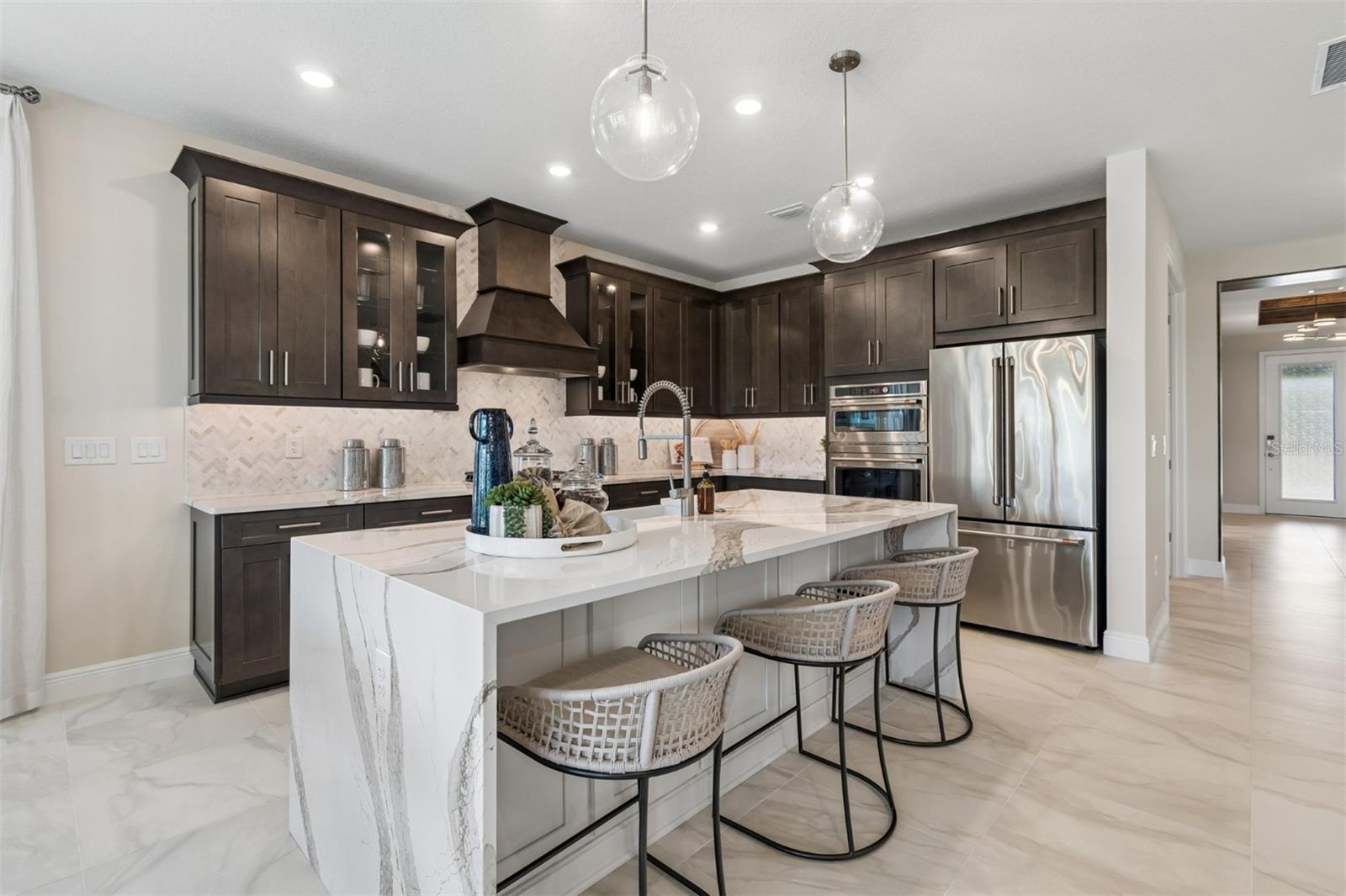 Image 7 of 59 For 9670 Crystal Isles Circle