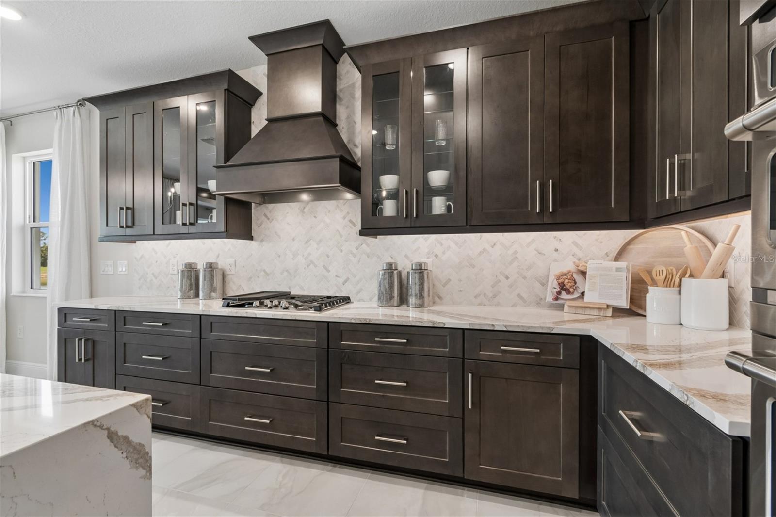 Image 8 of 59 For 9670 Crystal Isles Circle