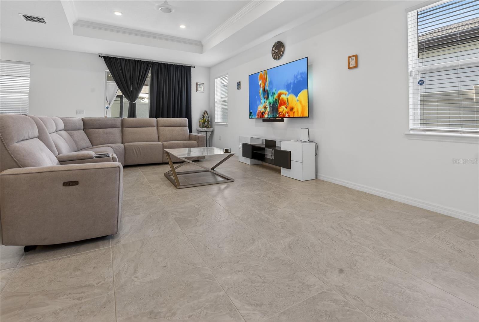 Image 18 of 69 For 3104 61st Terrace E