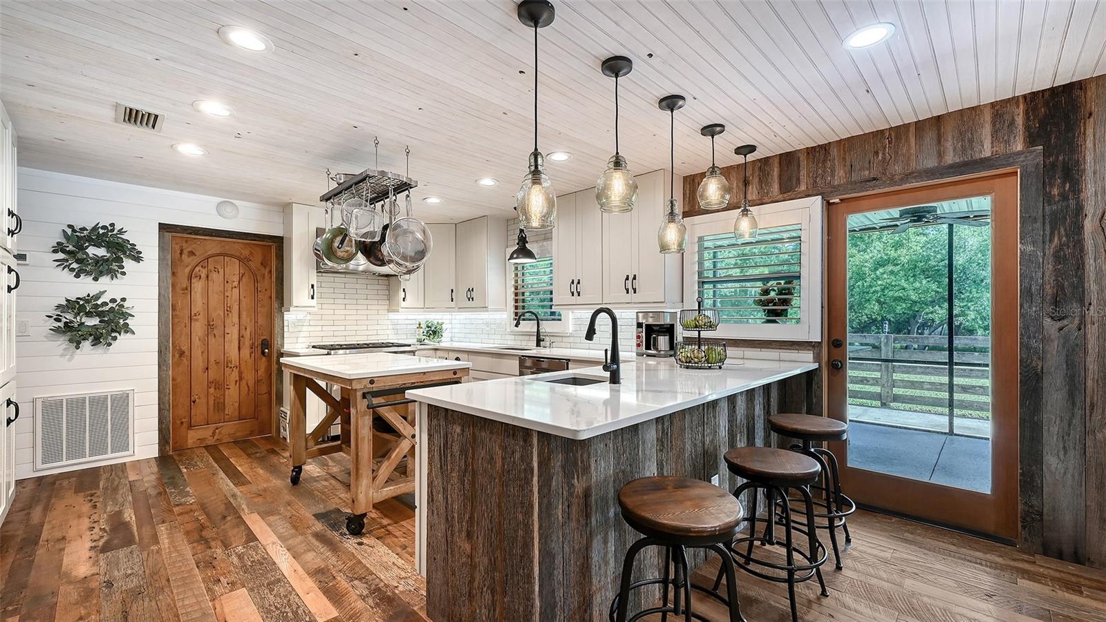 Image 18 of 93 For 6521 219th Street E